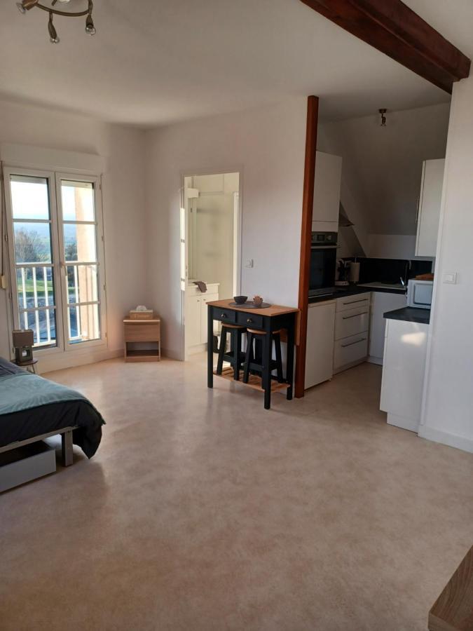 Joli Appartement Avec Vue Sur La Baie 아브랑슈 외부 사진
